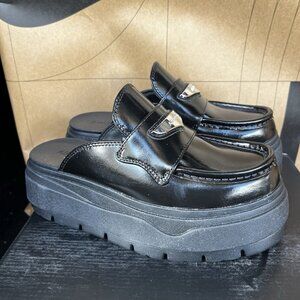 NEW Nike Air Jordan Mules HJ4292-001 Black/Metallic Silver Women's Size 5